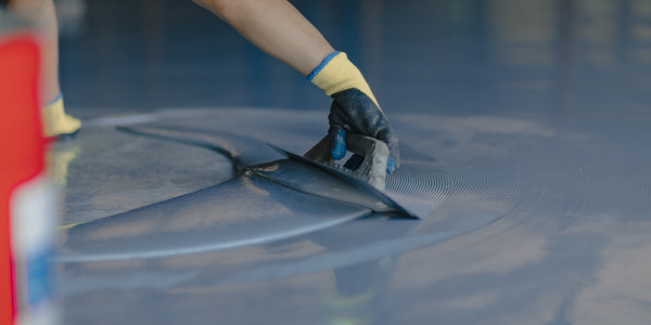 Pintar Fachadas de Casas Unifamiliares / Chalets Calldetenes · Pintura y Pavimentos para Pintar Garajes y Parkings
