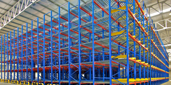 Pintar Fachadas de Naves Industriales, Fábricas y Almacenes Folgueroles · Pintura para Pintado de Naves, Fábricas y Grandes Estructuras